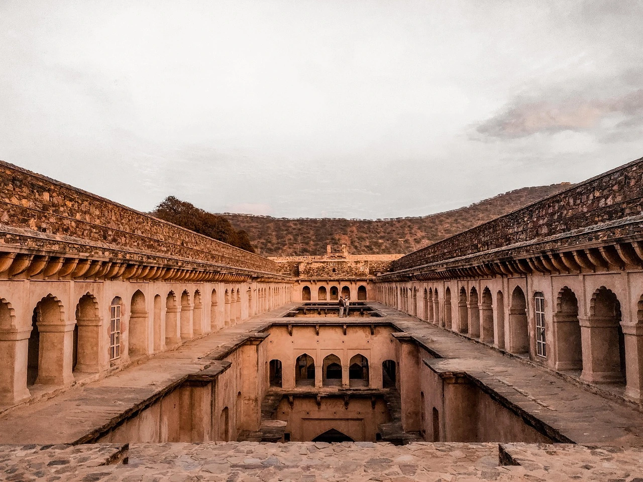 Neemrana Fort Palace – heritage destination for a luxurious road trip getaway from Delhi